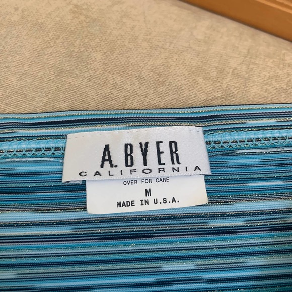 SOLD Vintage 90s Blue Stripe Shimmer High Neck Tank Top Size M - Picture 6 of 7